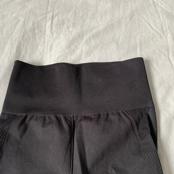 The North Face Black leggings Women’s Size Medium Compression - Picture 2 of 6